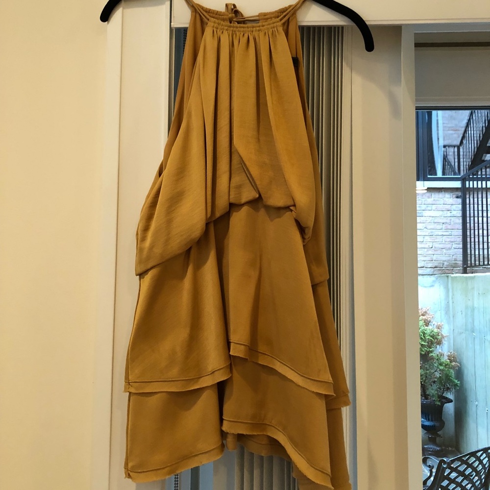 BCBG Max Azria Blouse
